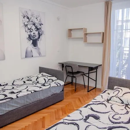 Misija Apartment